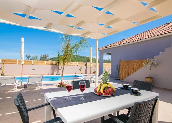 En Elladi Villa Alykanas (Zakynthos)