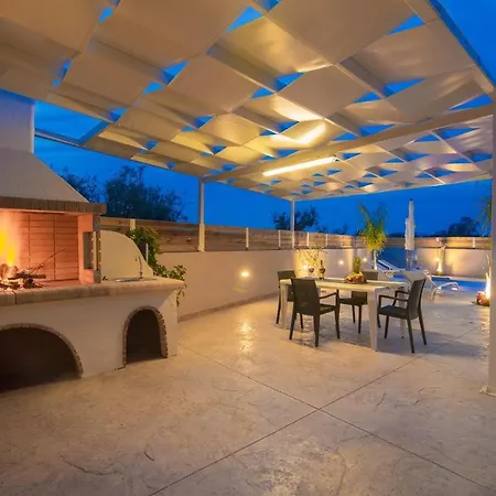 En Elladi * Alykanas (Zakynthos)