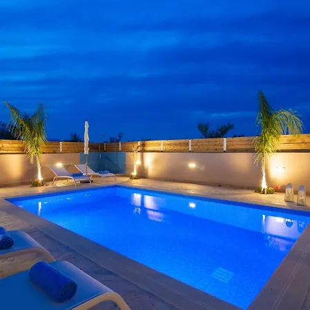 En Elladi Вилла *