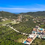 En Elladi